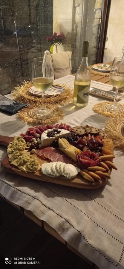 Posada La Fontana Σαντιγιάνα ντελ Μαρ Εξωτερικό φωτογραφία
